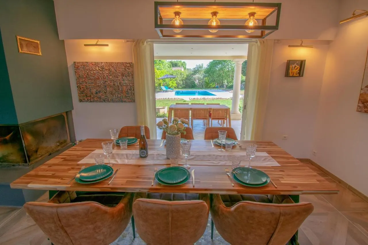 Villa Aixela 220M2 - 4Ch - Piscine & Jardin 3000M2 Fayence 0*,